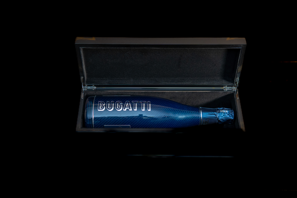 Champagne Carbon Brut Bugatti Vintage 2002 Carbon Optik